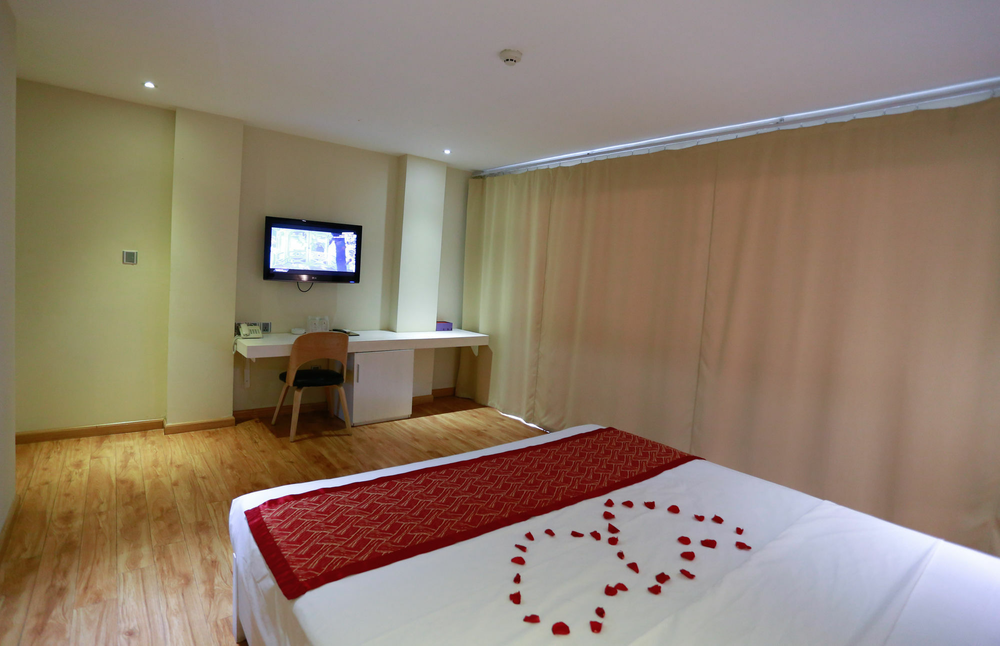 Thu Do Hotel Danang Exterior photo